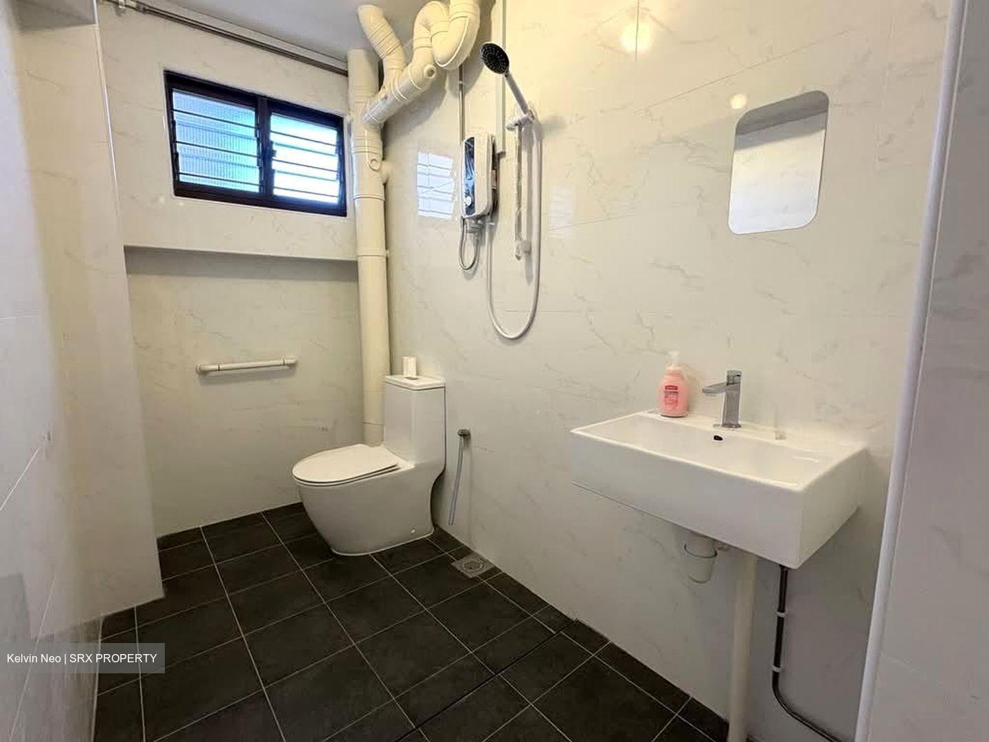 Blk 230H Tampines Street 21 (Tampines), HDB Executive #591315991